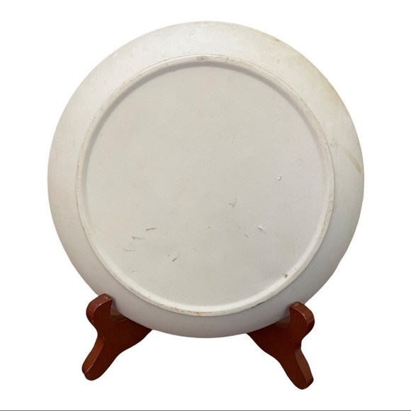 NATIVITY plate with wood plate stand.  Pottery 7.5” diameter - Picture 2 of 4